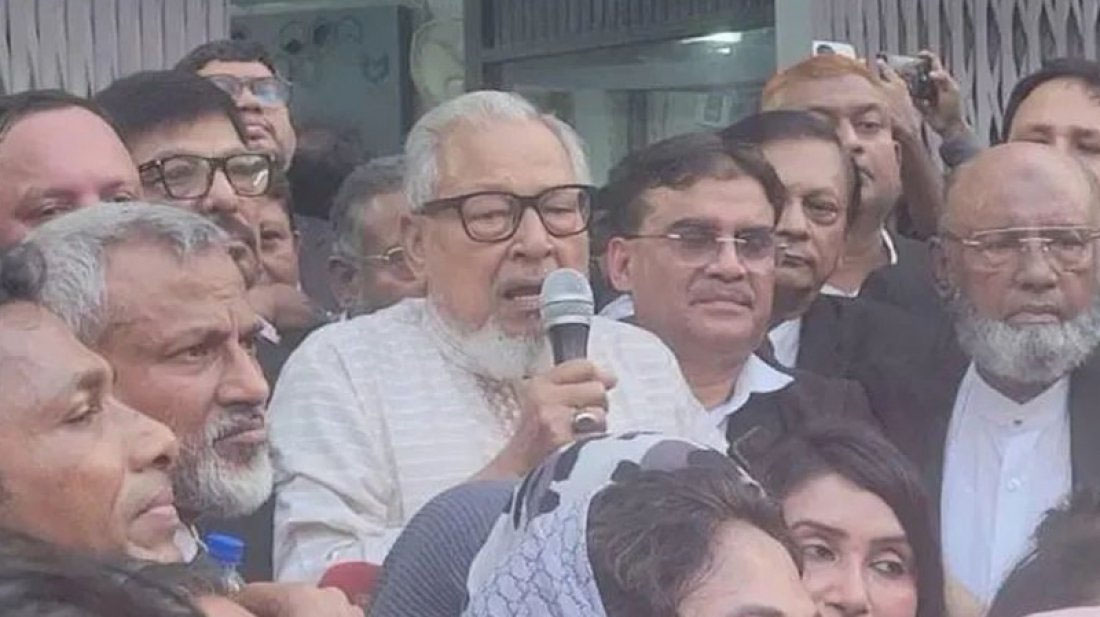 দেশকে সঠিক পথে ফেরাতে বিএনপির প্রয়োজনীয়তার কথা বলছেন নজরুল ইসলাম খান