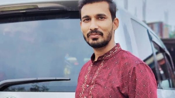 মাদকদ্রব্য ইয়াবাসহ গ্রেফ্তার আওয়ামীলিগ নেতা