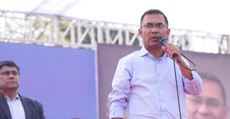 খুলনার জনসভায় নারীদের অপমান প্রস