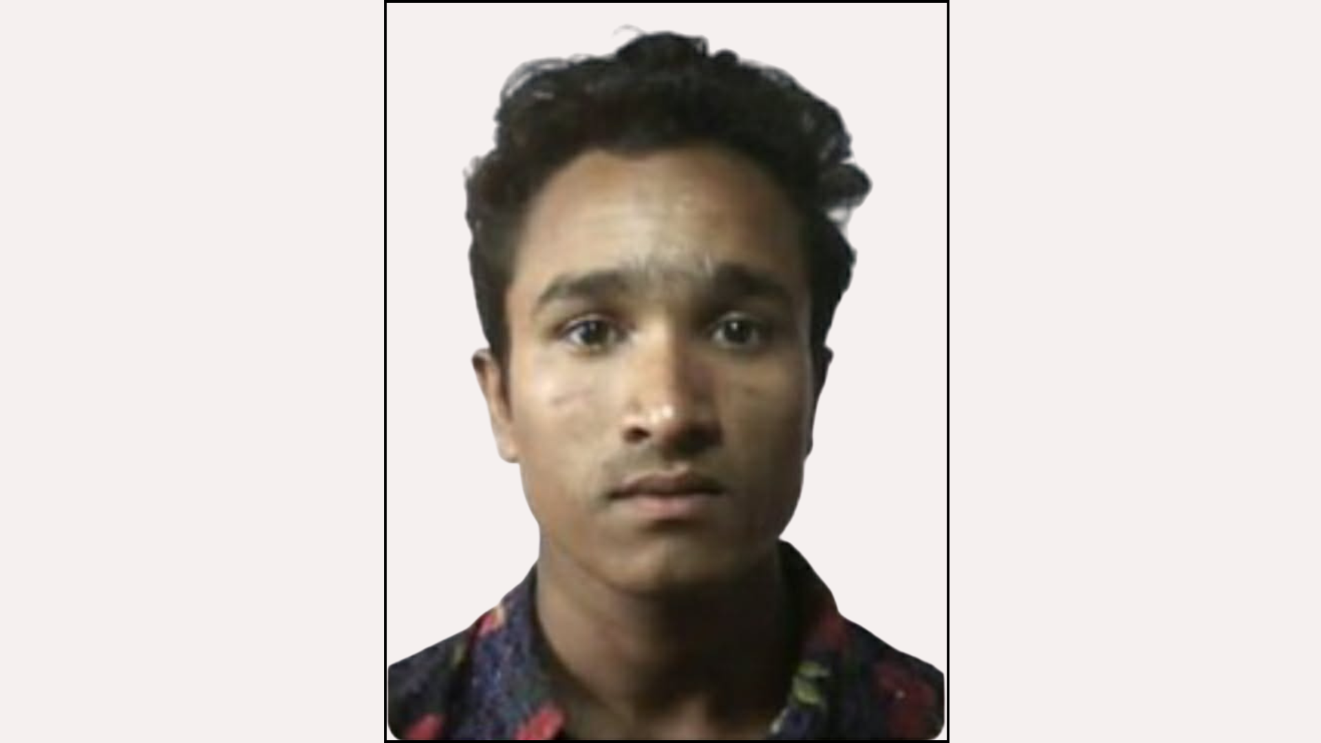 গাজীপুরের কাপাসিয়ায় স্ত্রী, সন্তান ও শ্যালকসহ পাঁচজনকে হত্যার ঘটনায় অভিযুক্ত ফুরকান মিয়া | ছবি: সংগৃহীত