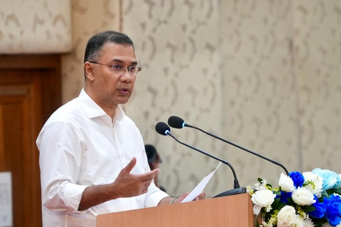 শুধু তাত্ত্বিক নয়, শিক্ষা হতে হবে দক্ষতা উন্নয়নমুখী: প্রধানমন্ত্রী তারেক রহমান 1 ঢাকা বিশ্ববিদ্যালয়ের নবাব নওয়াব আলী চৌধুরী সিনেট ভবনে প্রধানমন্ত্রী তারেক রহমান। ছবি: সংগৃহীত